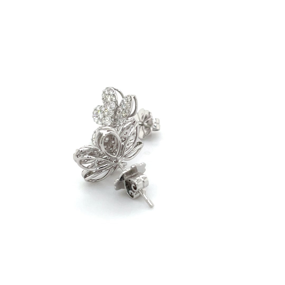 Pavé Diamonds Flower Stud Earrings Diamonds House