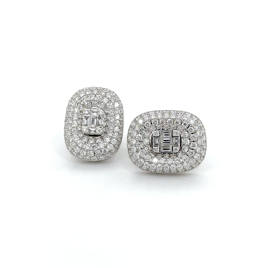 Elegant Pavé Diamonds Earrings Diamonds House