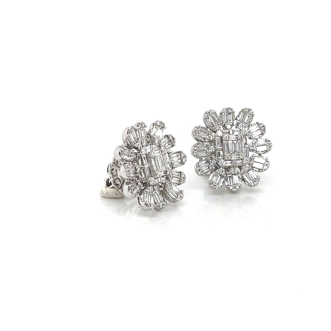 Classical Diamond Flower Stud Earrings Diamonds House